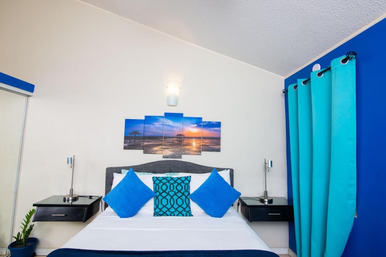 The Oasis I, Portmore Country Club Exteriér fotografie