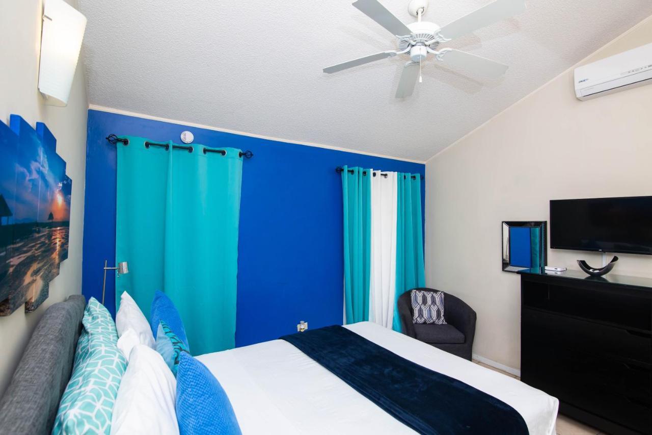 The Oasis I, Portmore Country Club Exteriér fotografie